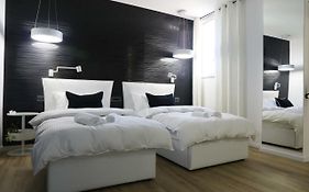 Tiranatop Suites 3 1000 Ft2