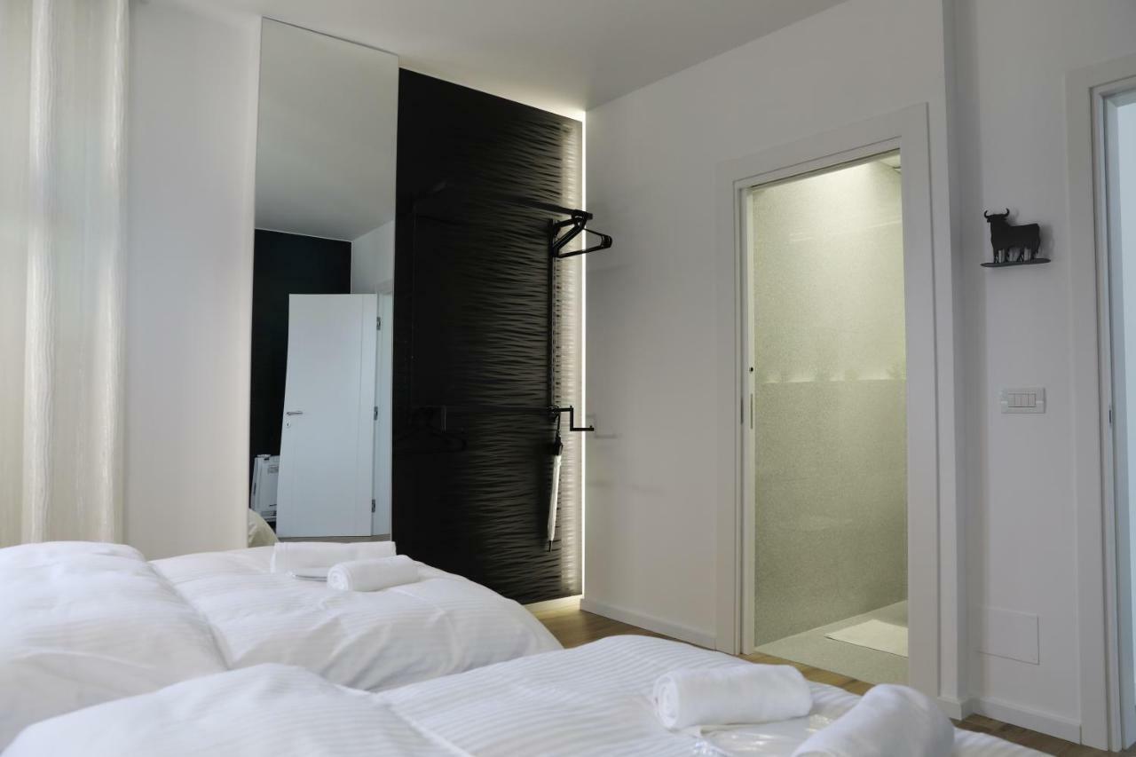 Tiranatop Suites 3 1000 Ft2 Esterno foto